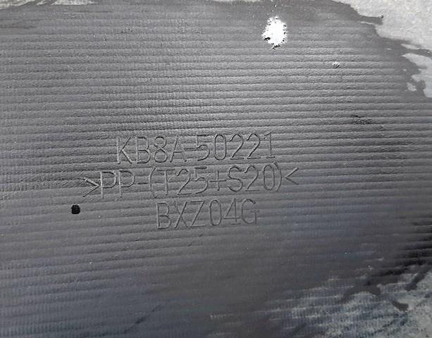 KB8A50221 Mazda Pára-choque traseiro