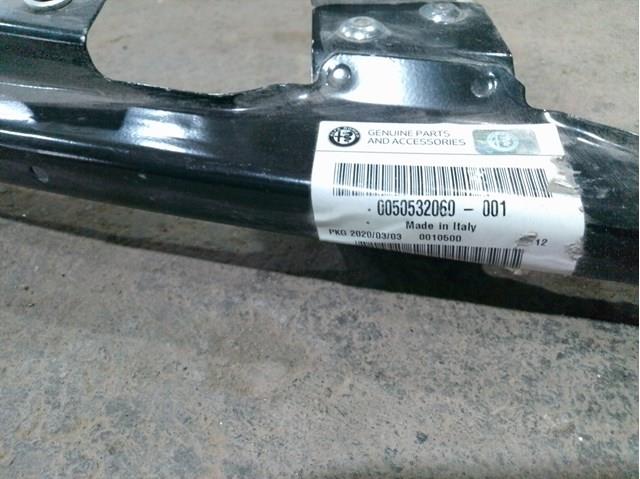 Reforçador do pára-choque dianteiro Fiat/Alfa/Lancia 50532060 preço, a partir de 290,60 USD