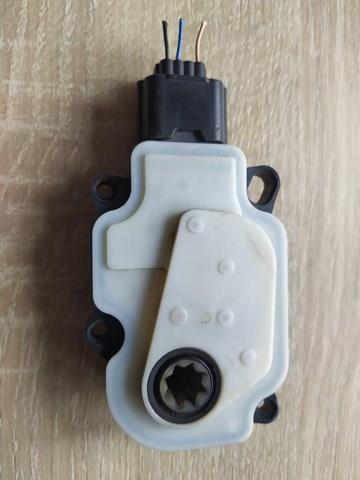 Compre 214216FR0A Nissan/Infiniti Perciana do radiador de esfriamento