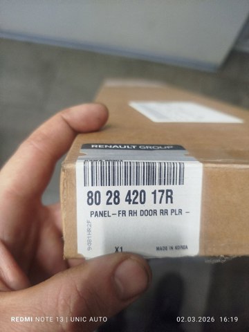 Moldura dianteira direita do teto 802842017R Renault (RVI)