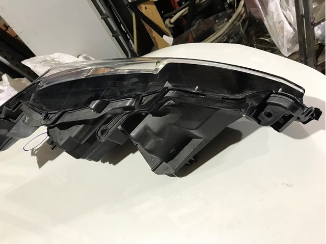 Compre 8118533D72 Toyota Luz esquerda