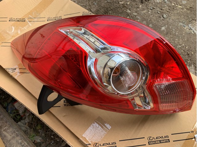 Lanterna traseira direita Nissan/Infiniti 265501JY0A preço, a partir de 258,51 USD