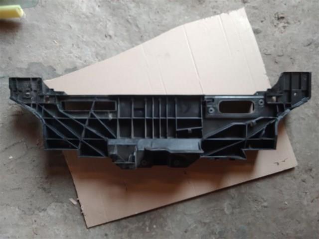 Suporte superior do radiador (painel de montagem de fixação das luzes) Peugeot/Citroen 9830512680 preço, a partir de 132,90 USD
