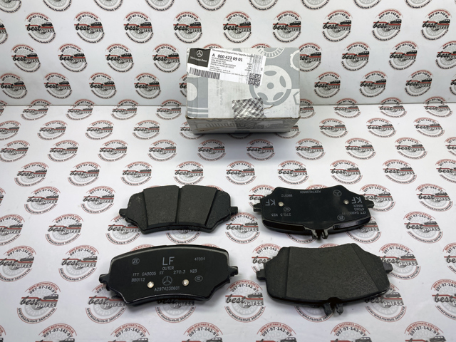  Mercedes A0004236801