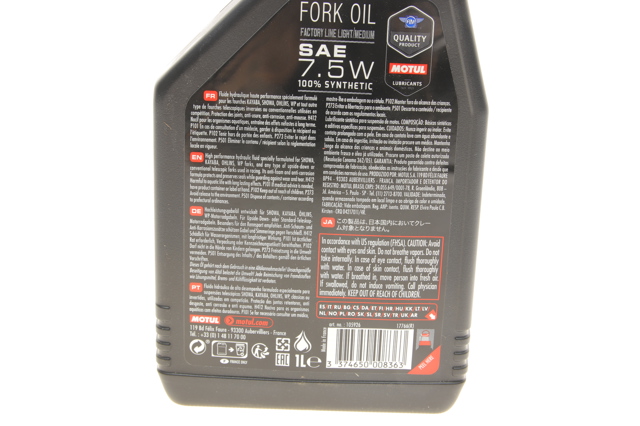 Óleo para as forquilhas e amortecedores 821701 Motul