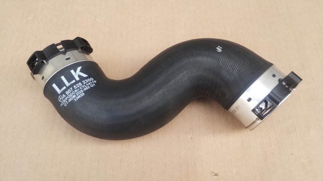 A9075282300 Mercedes Mangueira (cano derivado) de intercooler