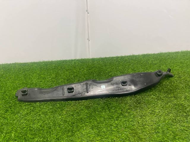 51437214653 BMW Compactador do pára-lama