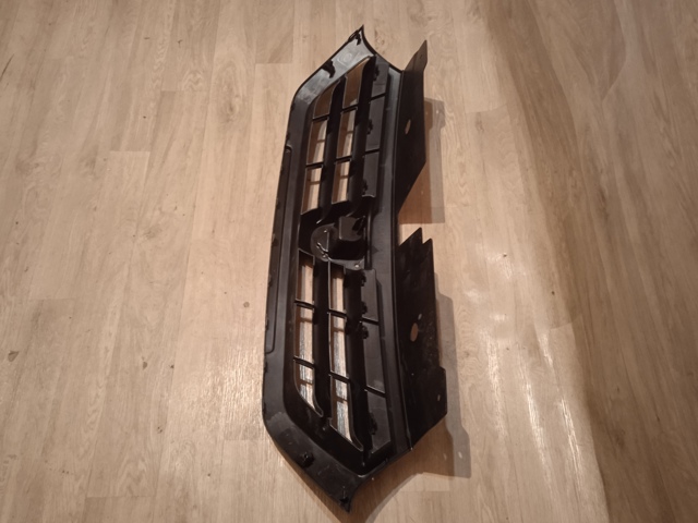Grelha do radiador Polcar 28U105 preço, a partir de 75,57 USD