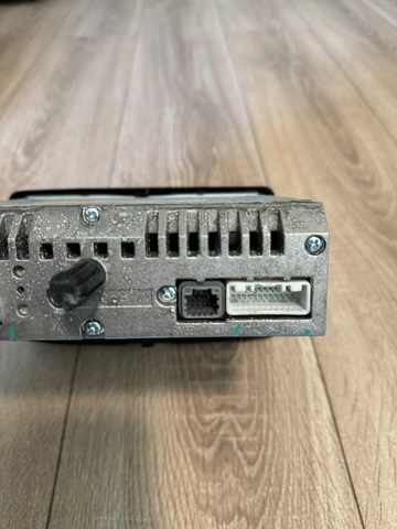 281154759R Renault (RVI) Aparelhagem de som (rádio AM/FM)