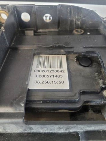 Acionamento elétrico do freio de estacionamento 8200571485 Renault (RVI)