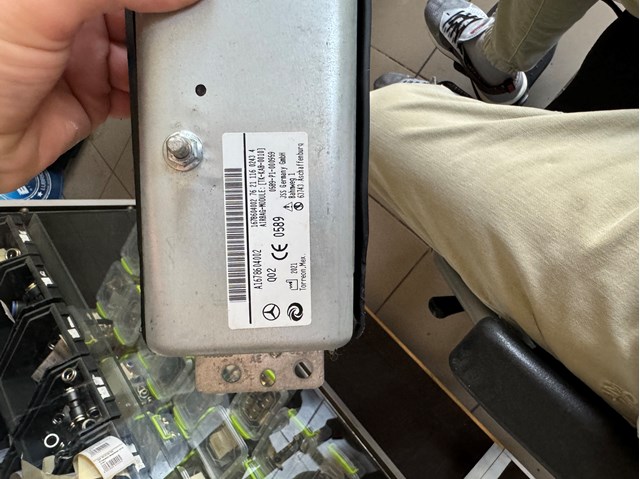 Cinto de segurança (AIRBAG) de condutor, de proteção de joelhos Mercedes A1678604002 preço, a partir de 583,81 USD