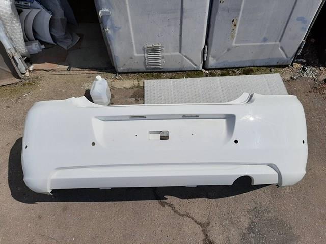 Compre 1608729180 Peugeot/Citroen Pára-choque traseiro