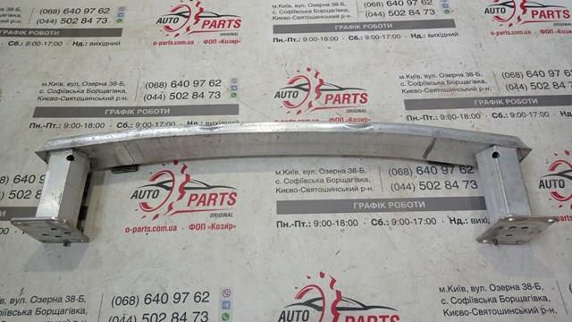 Reforçador do pára-choque dianteiro 9821673680 Peugeot/Citroen