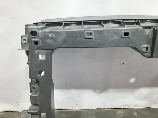 Suporte do radiador montado (painel de montagem de fixação das luzes) FPS FP7442200 preço, a partir de 104,53 USD