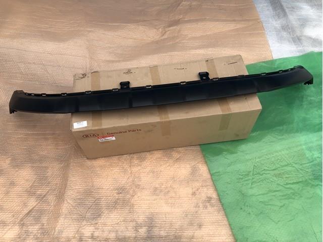 Spoiler do pára-choque dianteiro 86512R2000 Hyundai/Kia