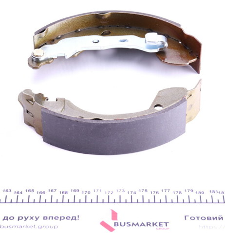 Sapatas do freio traseiras de tambor Kampol K795 preço, a partir de 32,07 USD