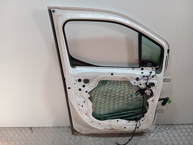 Porta dianteira esquerda Peugeot/Citroen 9820423380