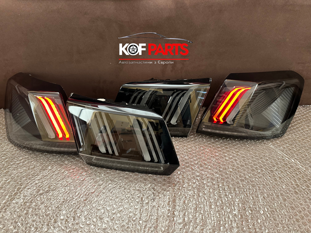 Compre 9836231380 Peugeot/Citroen Lanterna traseira direita interna