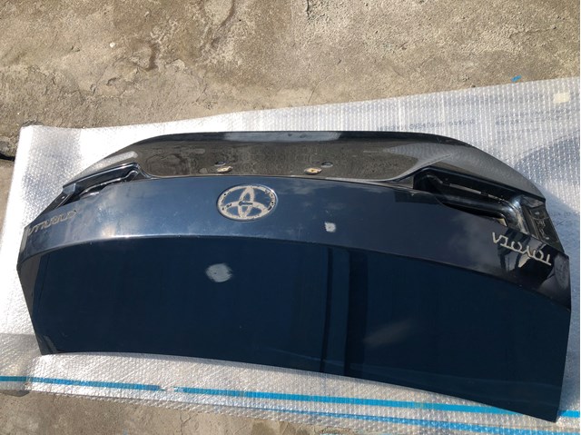 Tampa de porta-malas Toyota 6440102A31 preço, a partir de 296,84 USD