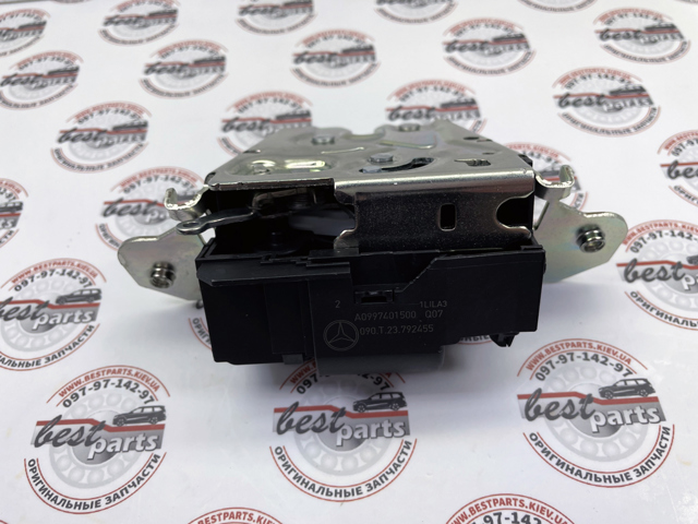 Compre A0997401500 Mercedes Fecho de tampa de porta-malas (de 3ª/5ª porta traseira)
