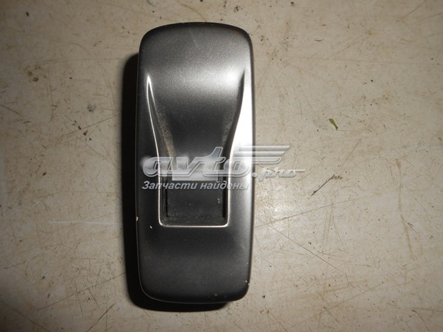 Botão dianteiro direito de ativação de motor de acionamento de vidro Jaguar C2D1740