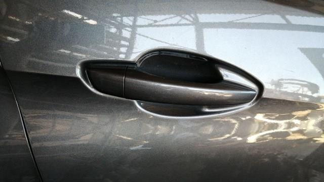 1609239680 Peugeot/Citroen Maçaneta externa direita da porta traseira