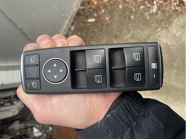 Compre A2129056000 Mercedes 
