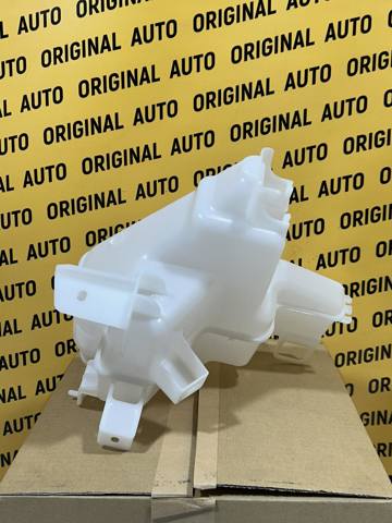 BCKA67481 Mazda Tanque de fluido para lavador de vidro