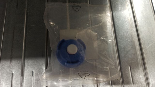 Tampa de gargalo de enchimento de tanque AD BLUE 1631999980 Peugeot/Citroen