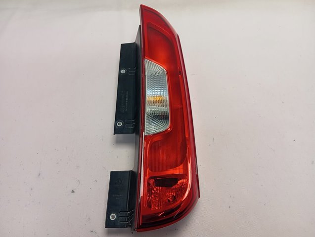 Compre 52044715 Fiat/Alfa/Lancia Lanterna traseira direita