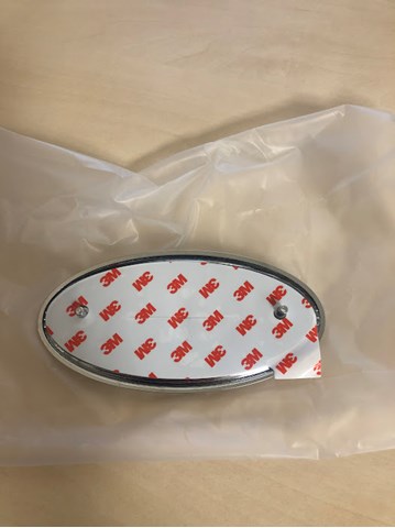 Emblema de tampa de porta-malas (emblema de firma) KIA Ceed  ED