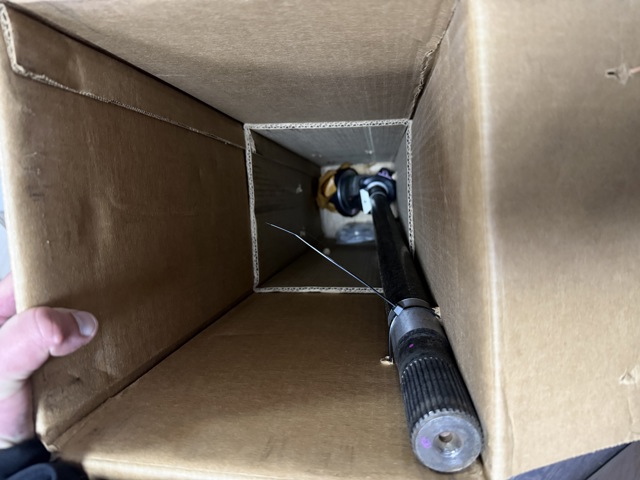 Semieixo (acionador) dianteiro direito Ford EC3Z3219D preço, a partir de 577,80 USD