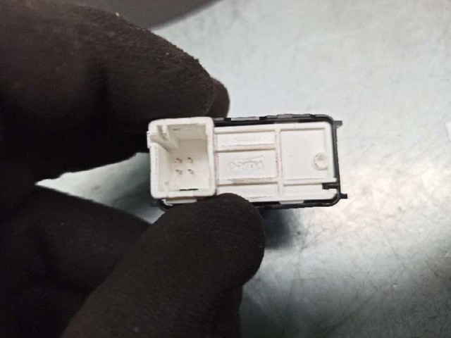 Unidade de botões traseira direita de controlo de elevador de vidro 96762292ZD Peugeot/Citroen