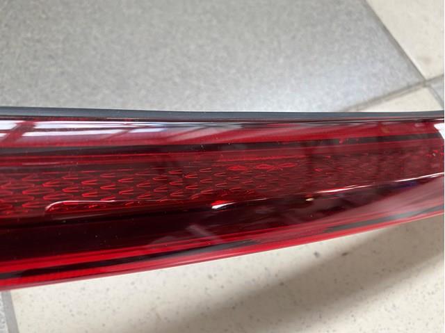 Compre 87310F1501 Hyundai/Kia Moldura de tampa de porta-malas