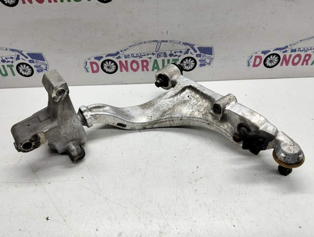 Compre 545001DR0A Nissan/Infiniti Braço oscilante inferior direito de suspensão dianteira