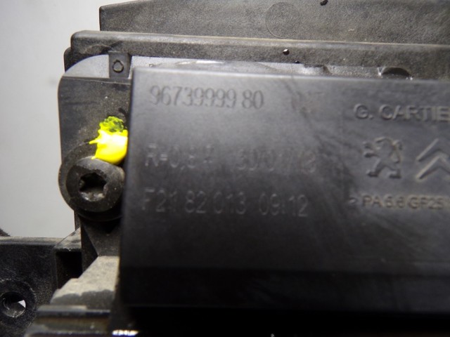 Difusor do radiador de esfriamento, montado com motor e roda de aletas 9806313280 Peugeot/Citroen