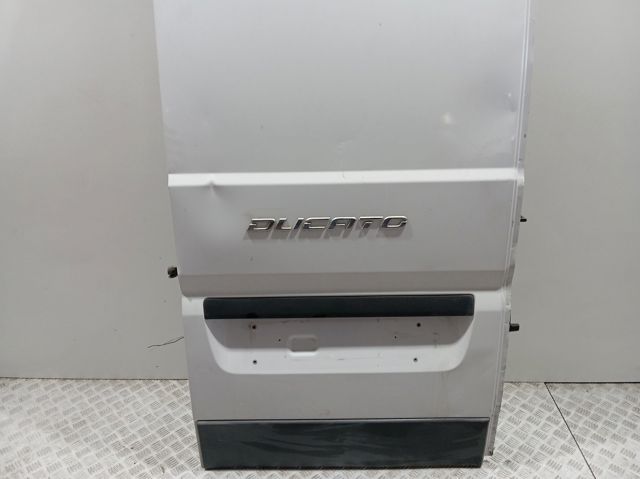 Porta batente traseira esquerda de furgão 53367590 Fiat/Alfa/Lancia