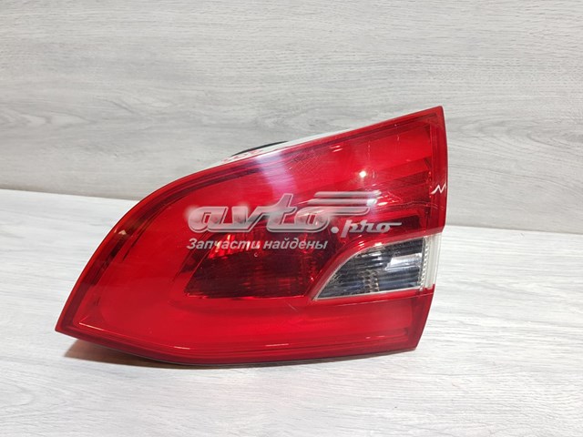 Lanterna traseira esquerda interna Peugeot/Citroen 9678098080