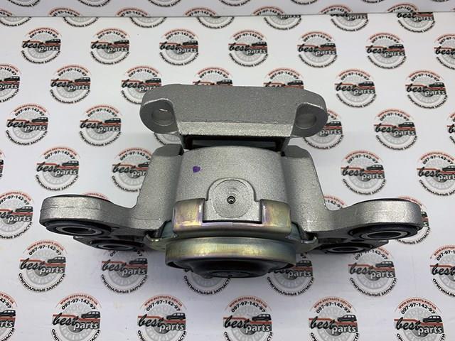 Coxim de transmissão (suporte da caixa de mudança) LR024738 Land Rover