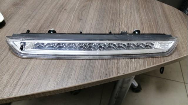 Sinal de parada traseiro adicional Peugeot/Citroen 9688016380 preço, a partir de 51,32 USD