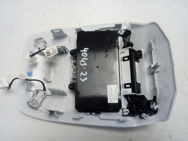 9814757480 Peugeot/Citroen Quebra-luz de iluminação de salão (de cabina)