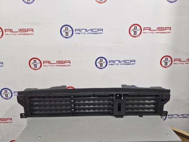Perciana do radiador de esfriamento 214216RA0A Nissan/Infiniti