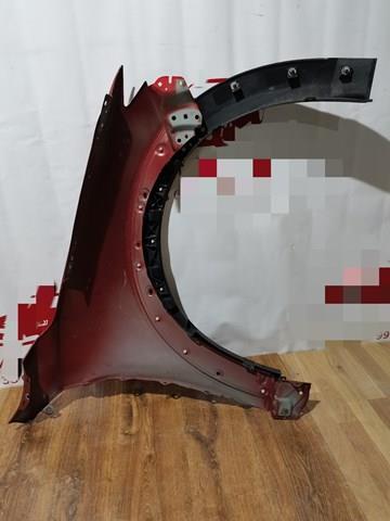 Compre D10E52211B Mazda Pára-lama dianteiro esquerdo