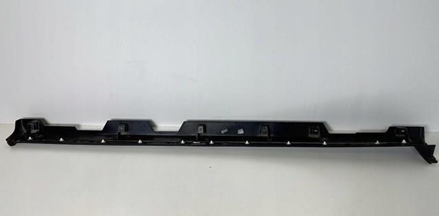 Compre LR156946 Land Rover Placa sobreposta (moldura) externa direita de acesso