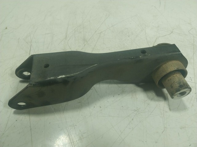 T4A4225 Jaguar Braço oscilante transversal direito de suspensão traseira