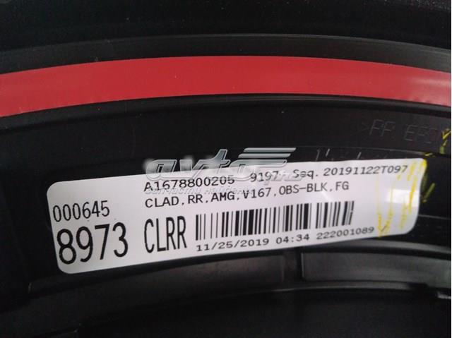 Expansor direito (placa sobreposta) de arco do pára-lama traseiro A16788002059999 Mercedes