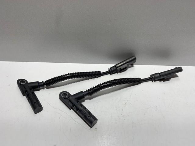 Sensor de posição da árvore distribuidora Peugeot/Citroen 9810375980