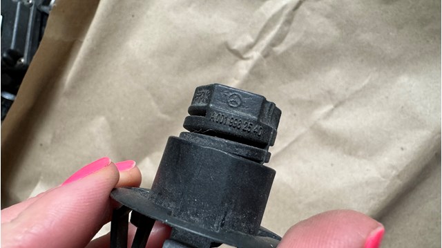 Compre A0019982540 Mercedes Pára-choque (grade de proteção) da capota