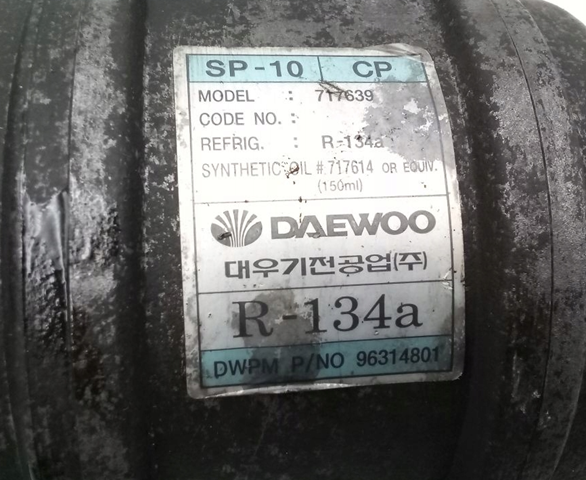 Compressor de aparelho de ar condicionado 717639 General Motors